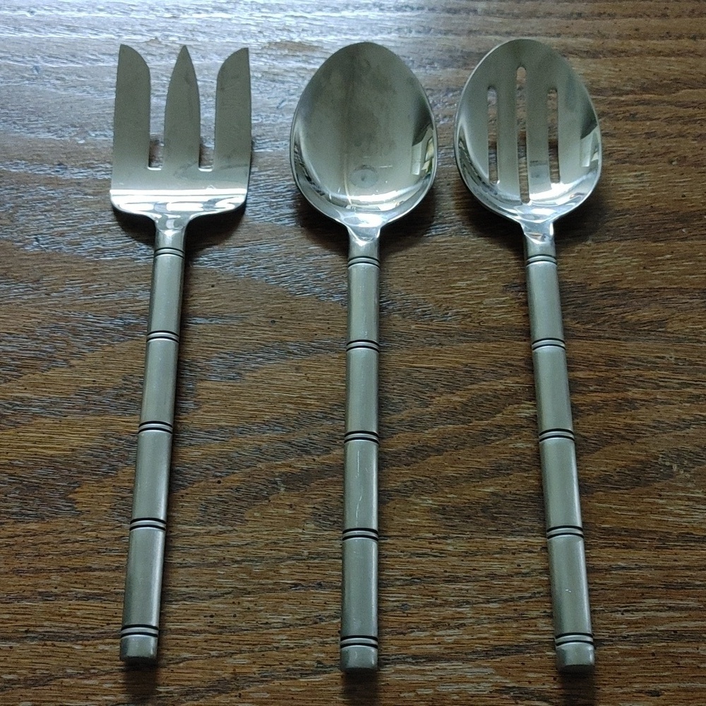Pier 1 Stainless Steel Bamboo Design Serving Flatware - Picture 7 of 14